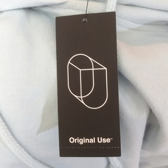 NWT Adult Colorblock Regular Fit Hooded Sweatshirt - Soft Sky [120/126/150] - Picture 5 of 7